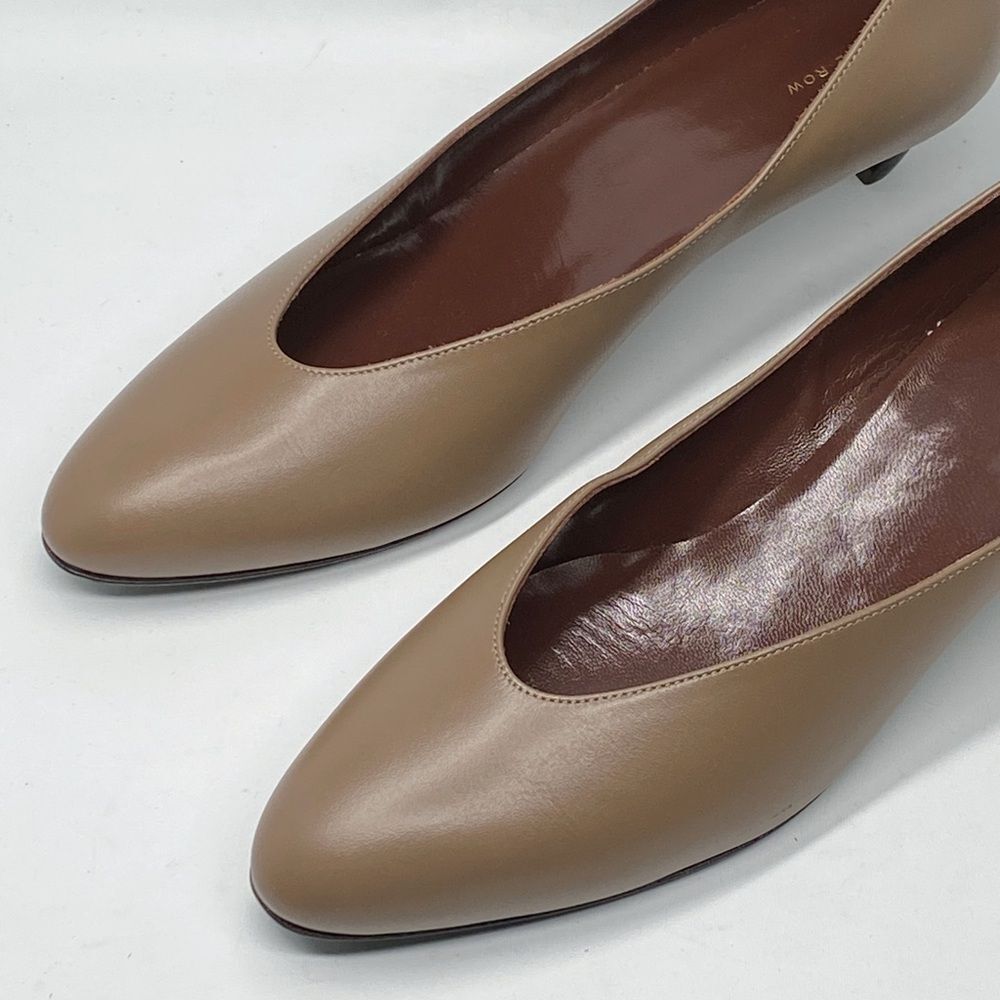 The Row Almond Leather Pump size 37.5 - Picture 4 of 13